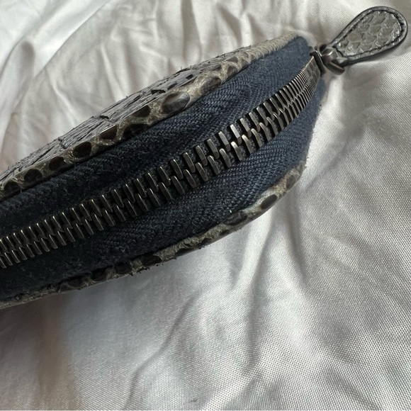 Exotic Python Bottega Veneta wallet - Picture 16 of 16